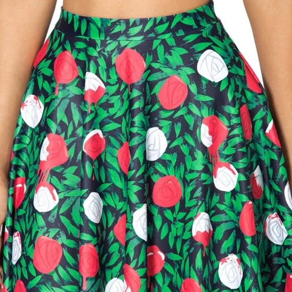 BlackMilk painting the roses red Disney skater skirt - Alice in wonderland - Picture 1 of 7